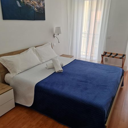 Mare Fuori B&B Salerno Kültér fotó