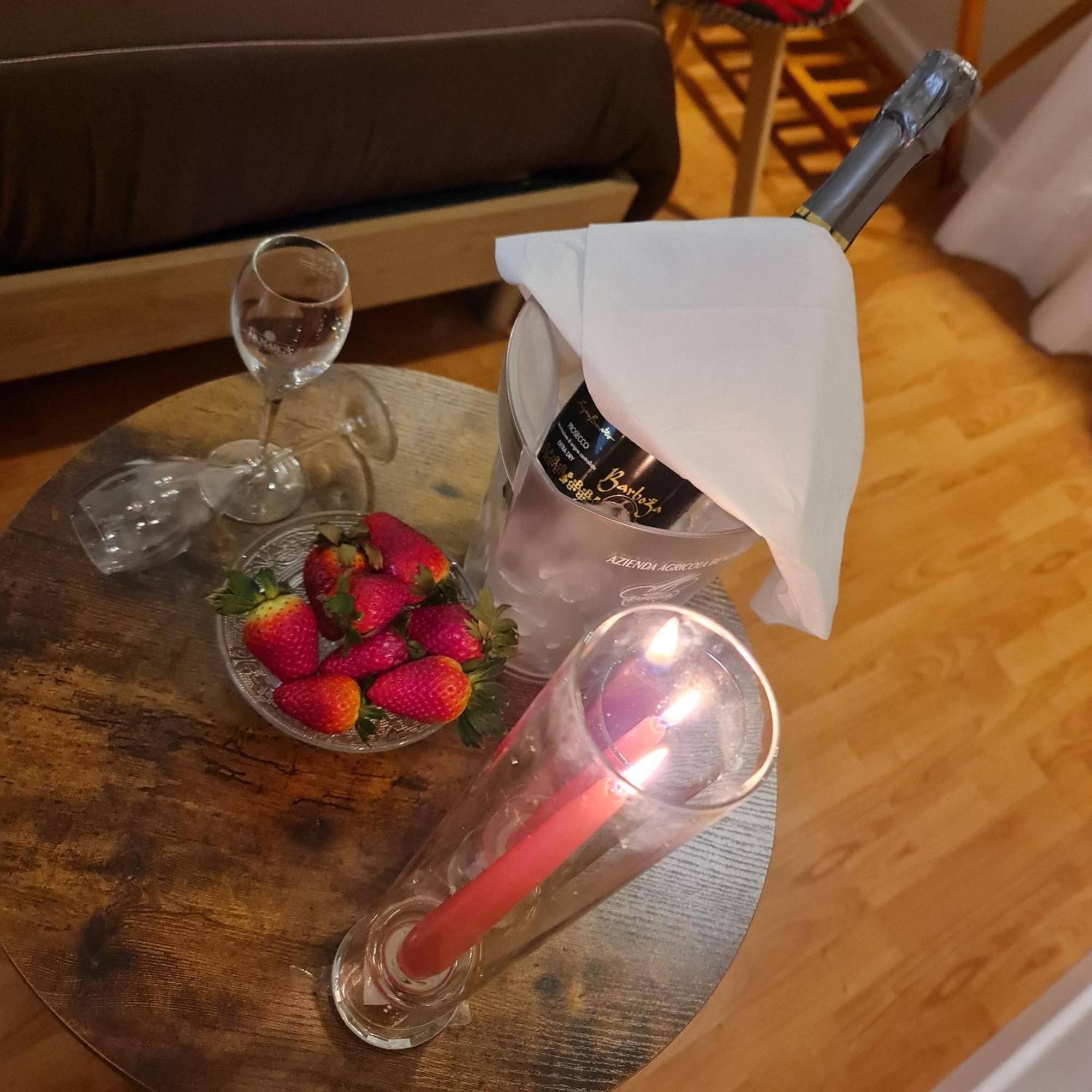 Mare Fuori B&B Salerno Kültér fotó