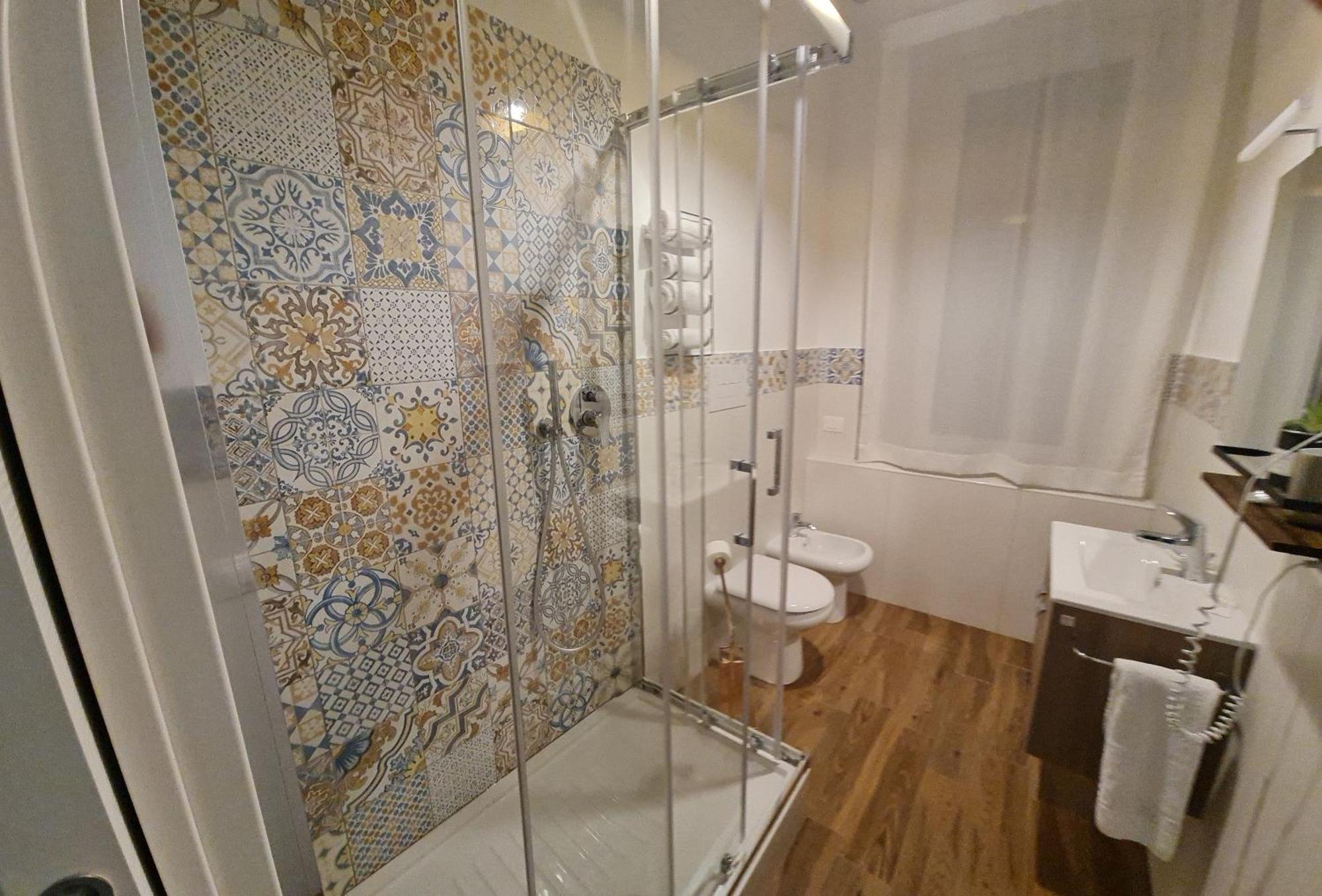 Mare Fuori B&B Salerno Kültér fotó
